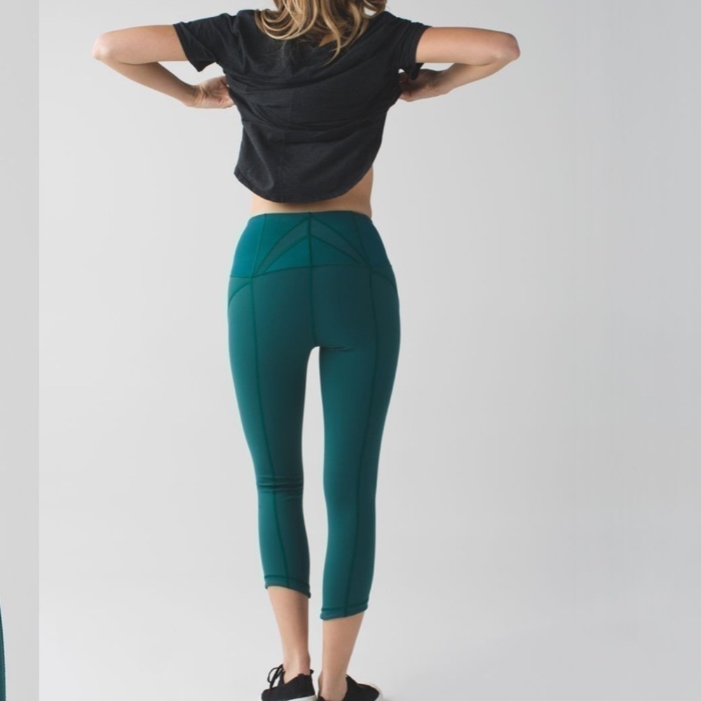 Lululemon Exquisite Crop Leggings Sz 4 Forage Teal *RARE